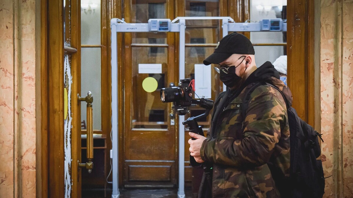 Зачем в России ограничивают журналистские расследования: новые инициативы в Госдуме