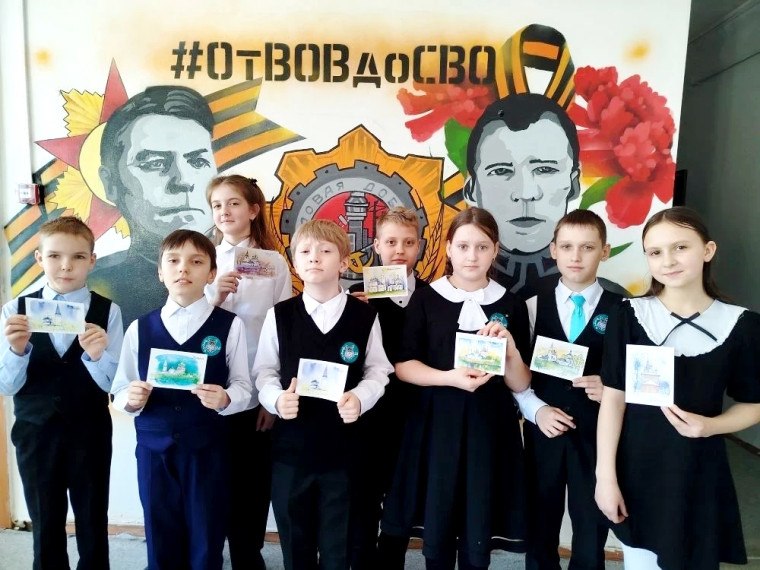 В Ивановских школах продолжается акция «Письмо солдату»