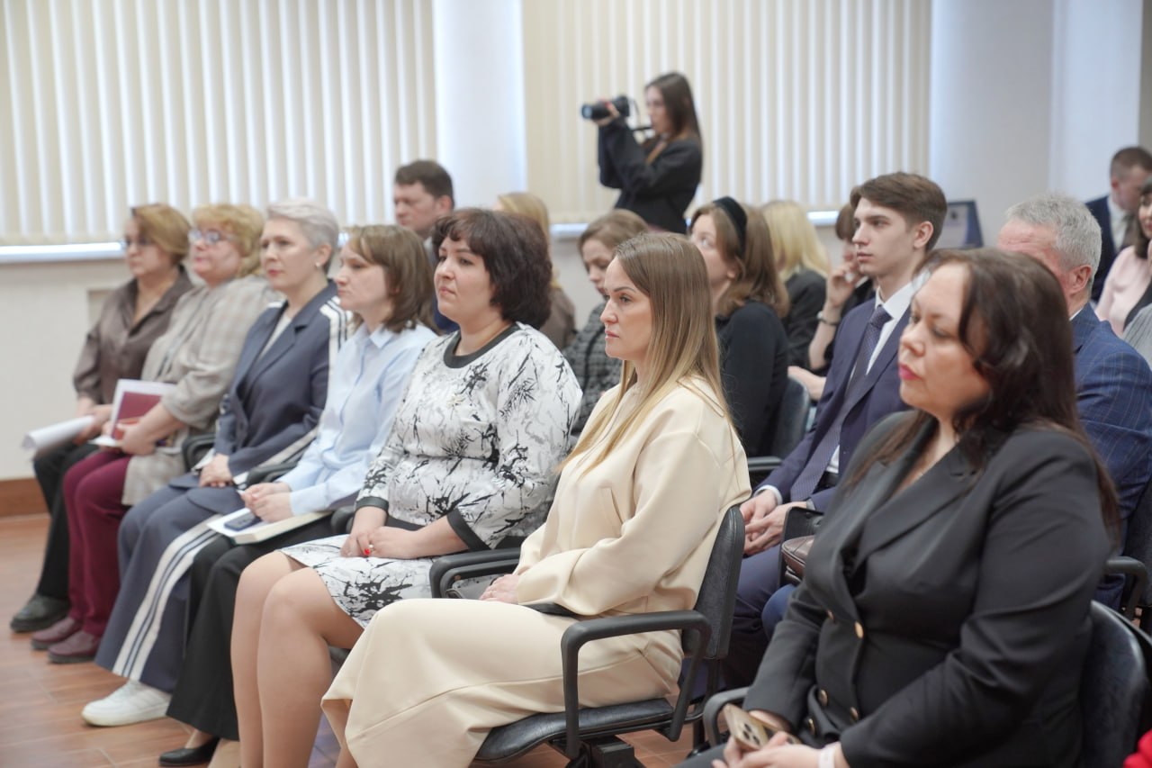 Станислав Воскресенский: В нашем регионе очень много талантливых жителей, и важно всесторонне поддерживать их инициативы Станислав Воскресенский: В нашем регионе очень много талантливых жителей, и важно всесторонне поддерживать их инициативы