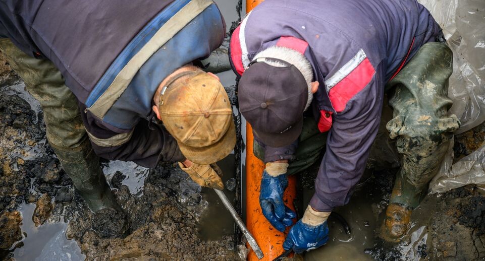 Почему важно не сливать ненужные вещи в унитаз, особенно зимой