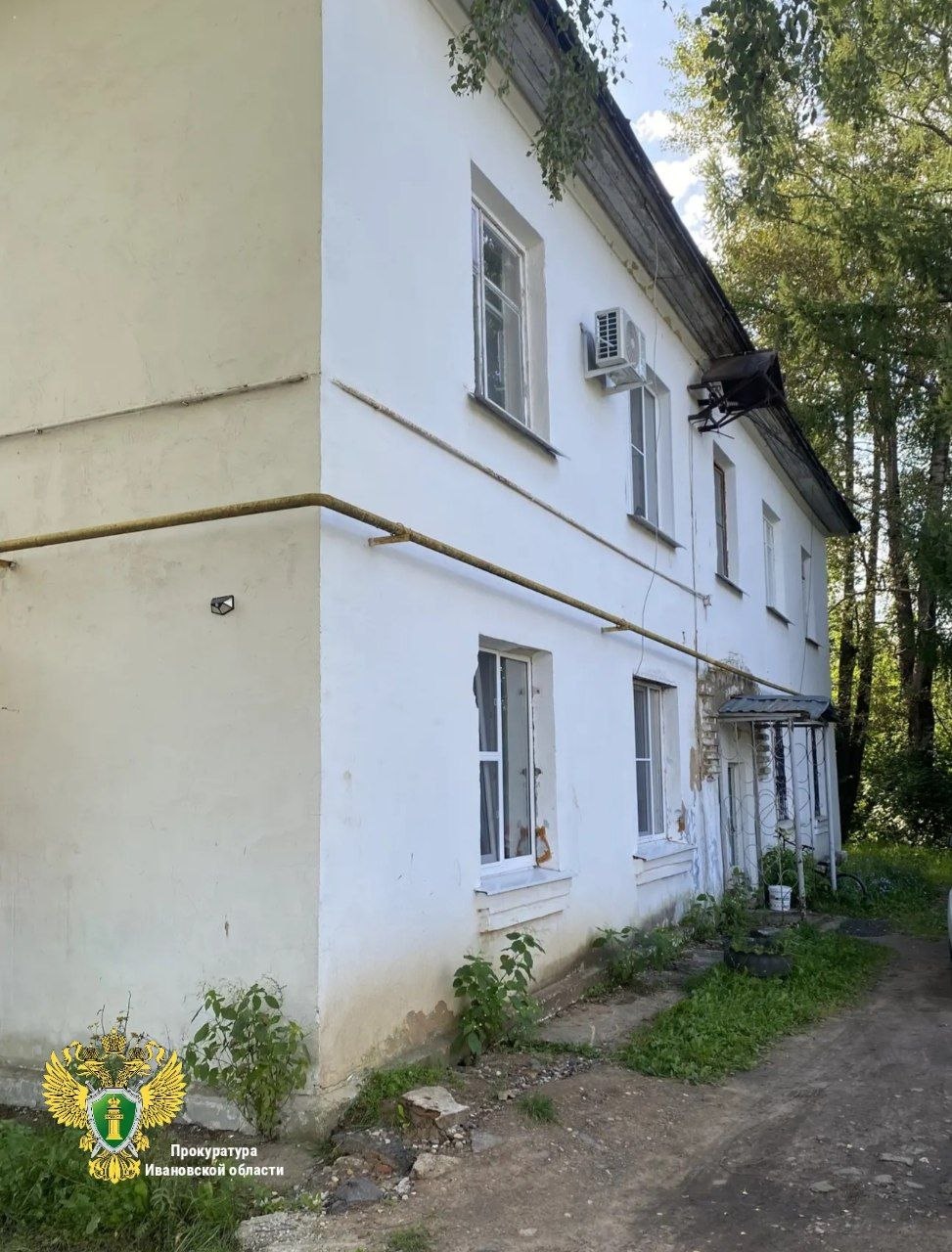 Суд удовлетворил иск прокуратуры о предоставлении благоустроенных жилых помещений взамен аварийных