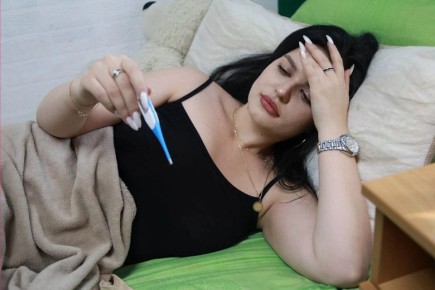 Когда увольнять невозможно: Минтруд разъясняет, что делать на больничном