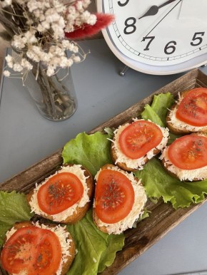 Сырная намазка с копчёным вкусом: готовим быстро и легко