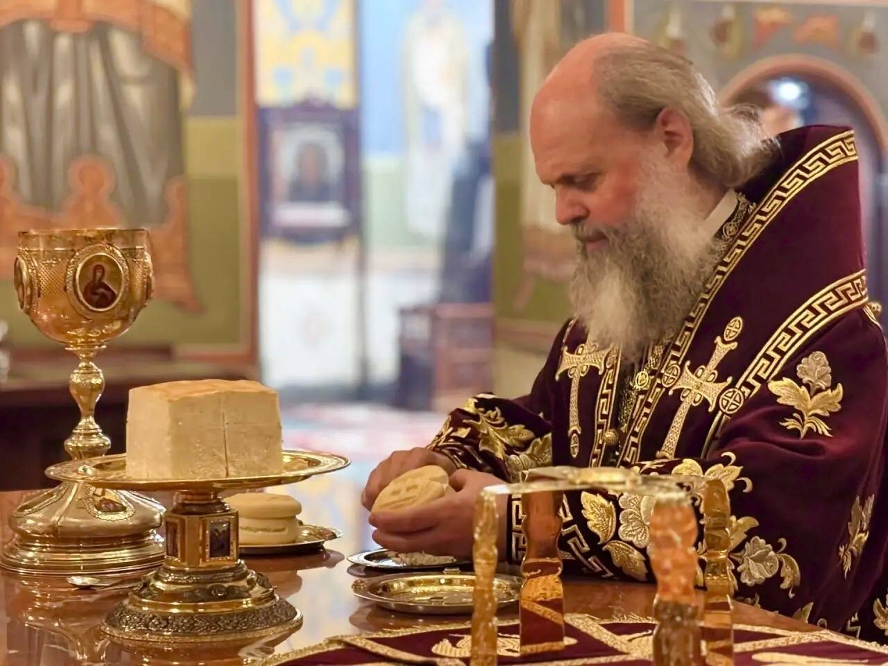 Пасхальные богослужения прошли во всех православных храмах Ивановской области Пасхальные богослужения прошли во всех православных храмах Ивановской области