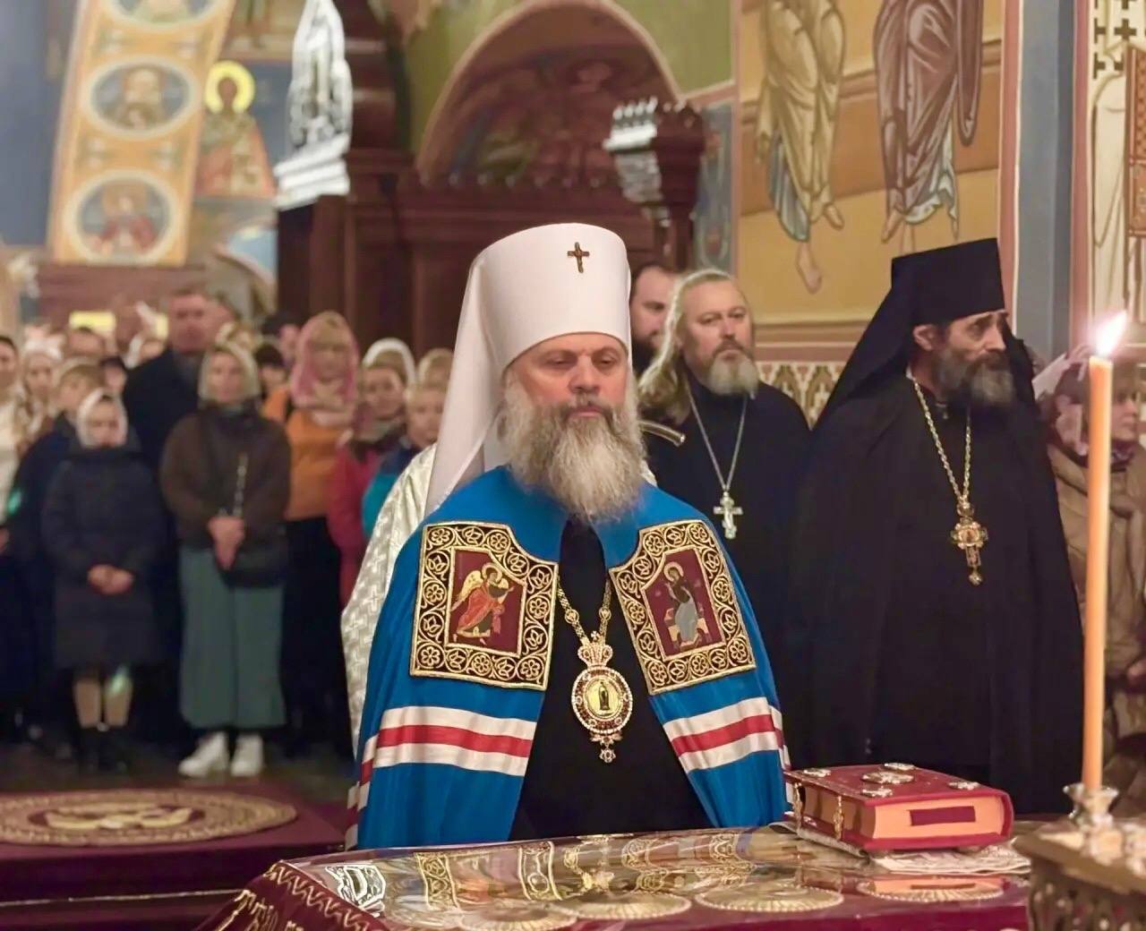 Пасхальные богослужения прошли во всех православных храмах Ивановской области Пасхальные богослужения прошли во всех православных храмах Ивановской области