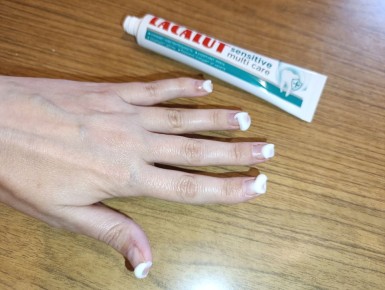 Зубная паста для ногтей: неожиданные секреты красоты