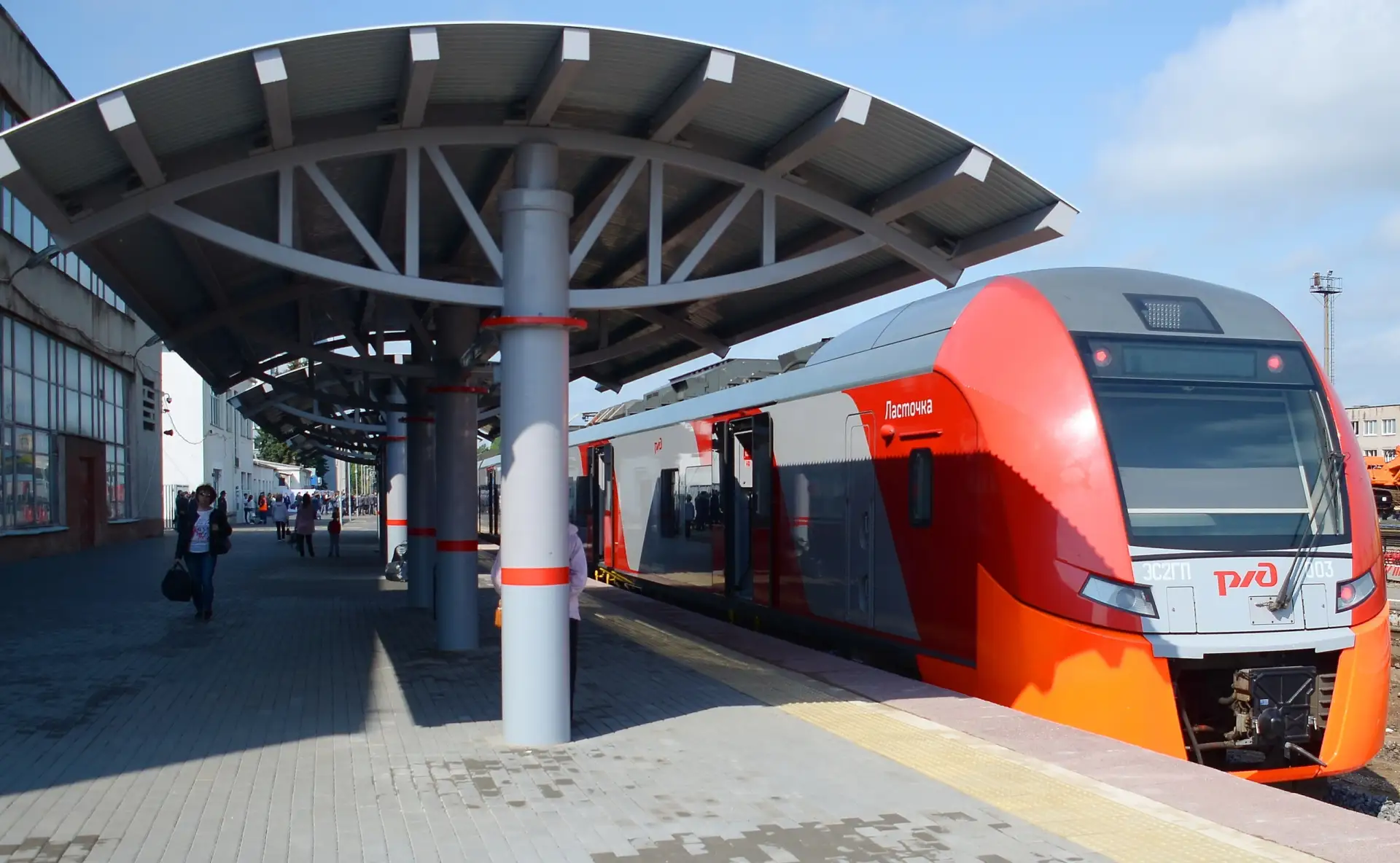 Посадка пассажиров в «Ласточки» Иваново – Москва – теперь и по биометрии Посадка пассажиров в «Ласточки» Иваново – Москва – теперь и по биометрии