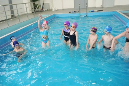 Будущих пловцов-чемпионов теперь воспитывают в Тейкове