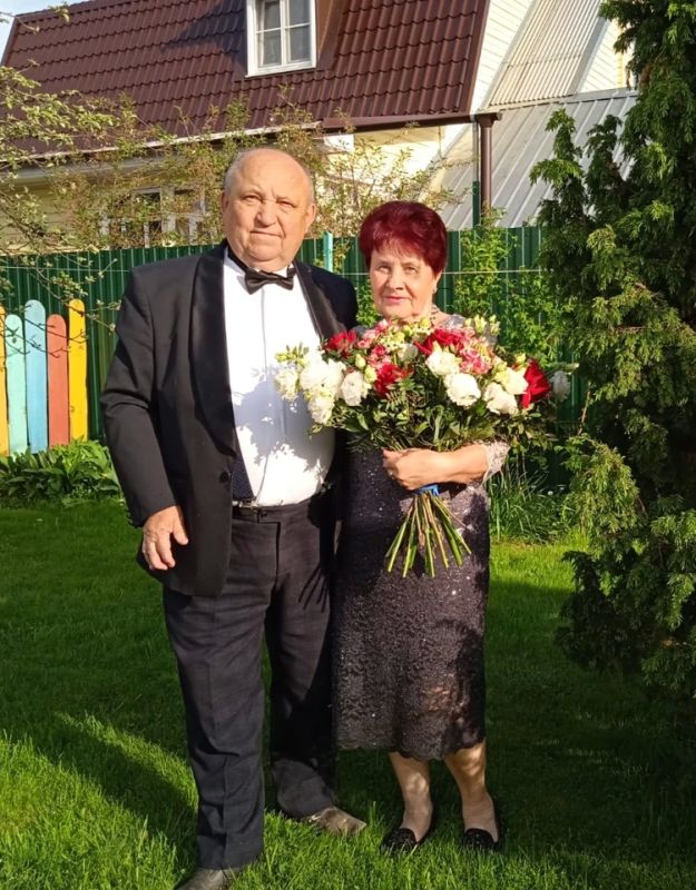 Шесть семей стали победителями областного конкурса «Семья года» Шесть семей стали победителями областного конкурса «Семья года»