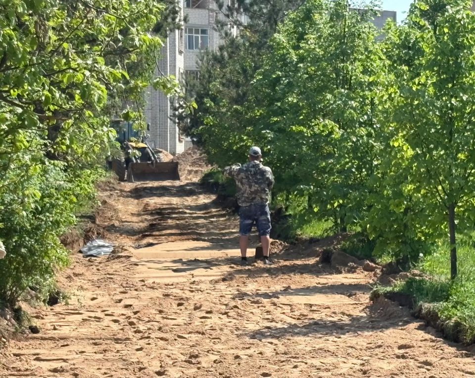 Работы по благоустройству «Аллеи Победы» начались в Приволжске