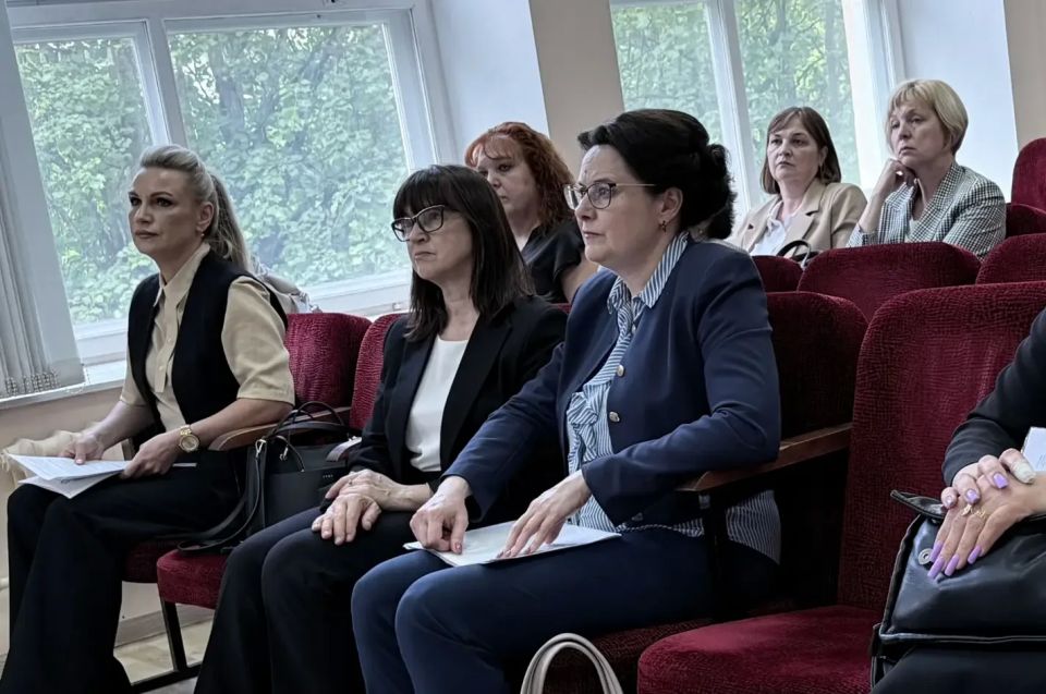 В преддверии Международного дня защиты детей прошла встреча с родителями детей с нарушениями слуха В преддверии Международного дня защиты детей прошла встреча с родителями детей с нарушениями слуха