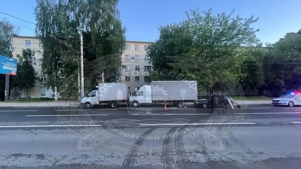 Пьяный водитель без прав влетел под «Газель» в Иванове
