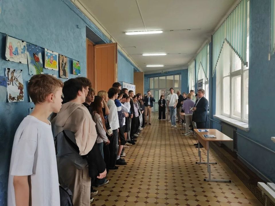 Избиркомы Ивановской области провели на площадке Гимназии № 32 избирательный квест для воспитанников летнего лагеря «Вектор» Избиркомы Ивановской области провели на площадке Гимназии № 32 избирательный квест для воспитанников летнего лагеря «Вектор»