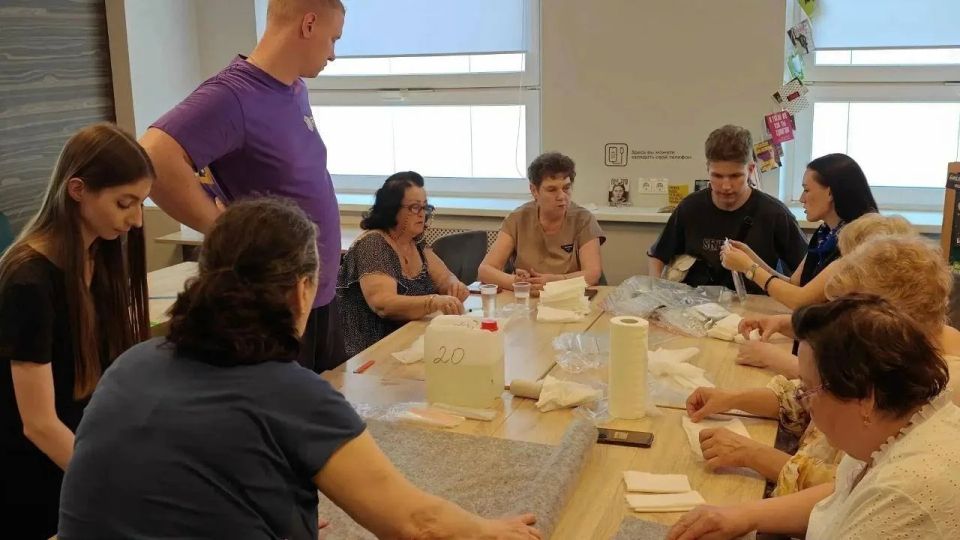 Мастер-класс по созданию сухого армейского душа прошёл в Москве Мастер-класс по созданию сухого армейского душа прошёл в Москве