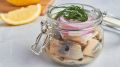 Как засолить селедку в домашних условиях: секреты вкусного деликатеса