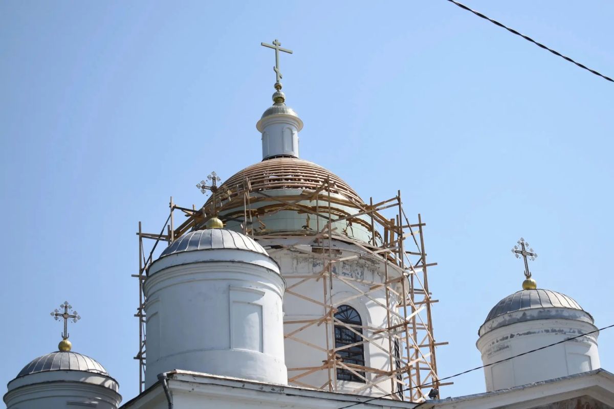 Центральному куполу Троицкого собора в Кинешме возвращают исторический вид Центральному куполу Троицкого собора в Кинешме возвращают исторический вид