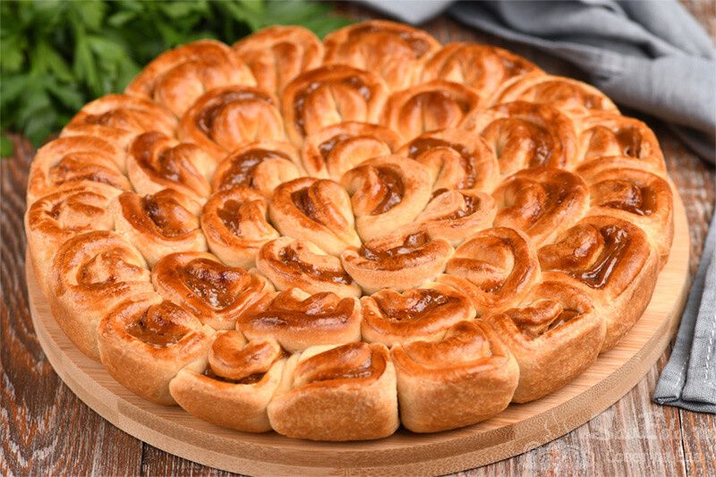 Удивите своих близких вкусной выпечкой из трёх простых ингредиентов