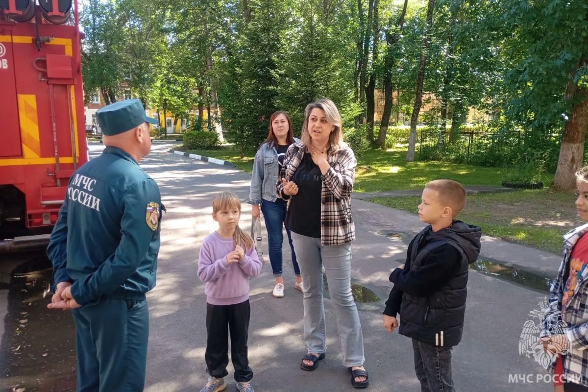 В Фурманове продолжается акция «Безопасные каникулы» В Фурманове продолжается акция «Безопасные каникулы»