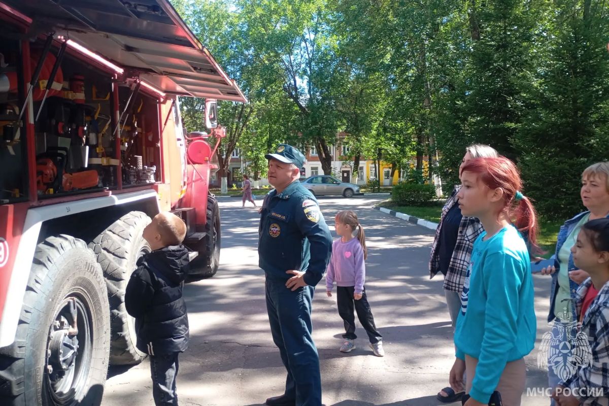 В Фурманове продолжается акция «Безопасные каникулы» В Фурманове продолжается акция «Безопасные каникулы»