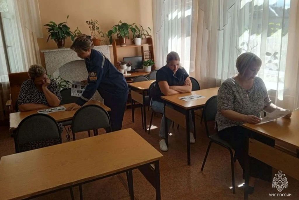 Рабочая встреча по вопросам пожарной безопасности прошла в Пучеже Рабочая встреча по вопросам пожарной безопасности прошла в Пучеже