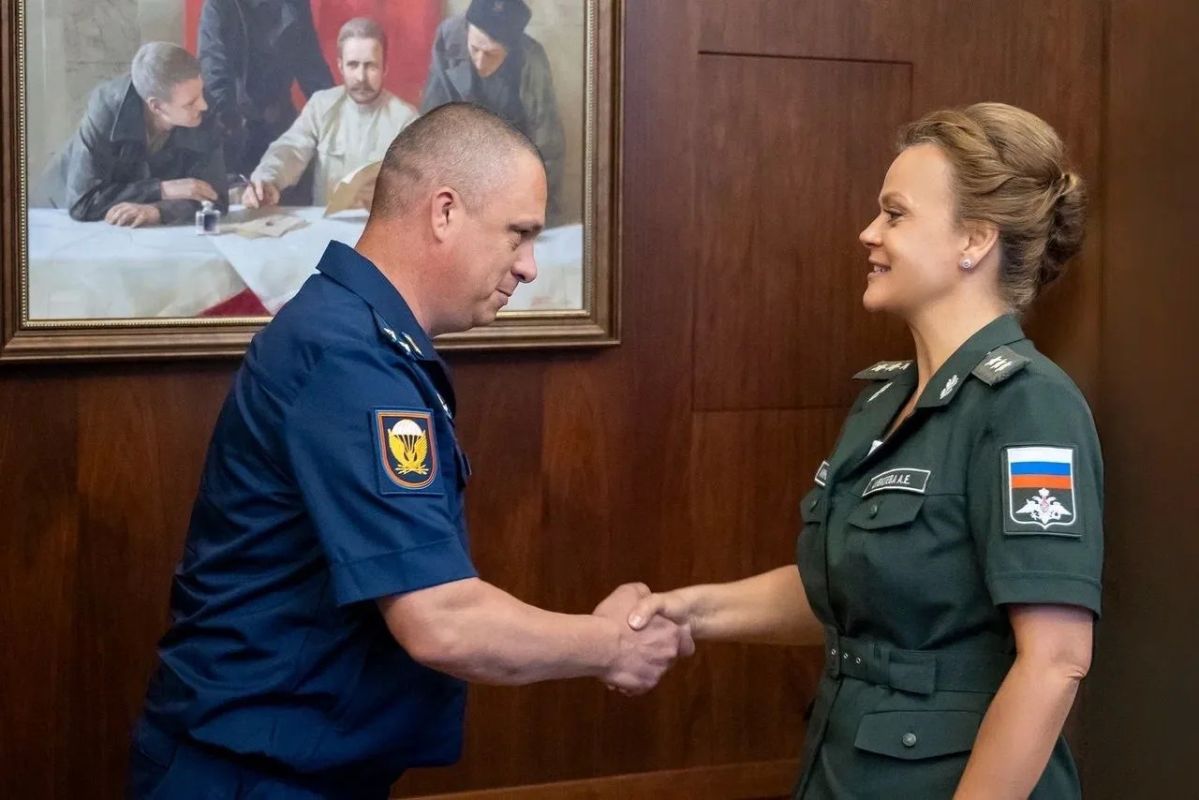 Анна Цивилева: Провела личный прием граждан в Общественной приемной Министра обороны РФ. Встреча прошла с военнослужащими – участниками специальной военной операции, которые получили тяжелые ранения, но решили продолжить... Анна Цивилева: Провела личный прием граждан в Общественной приемной Министра обороны РФ. Встреча прошла с военнослужащими – участниками специальной военной операции, которые получили тяжелые ранения, но решили продолжить...