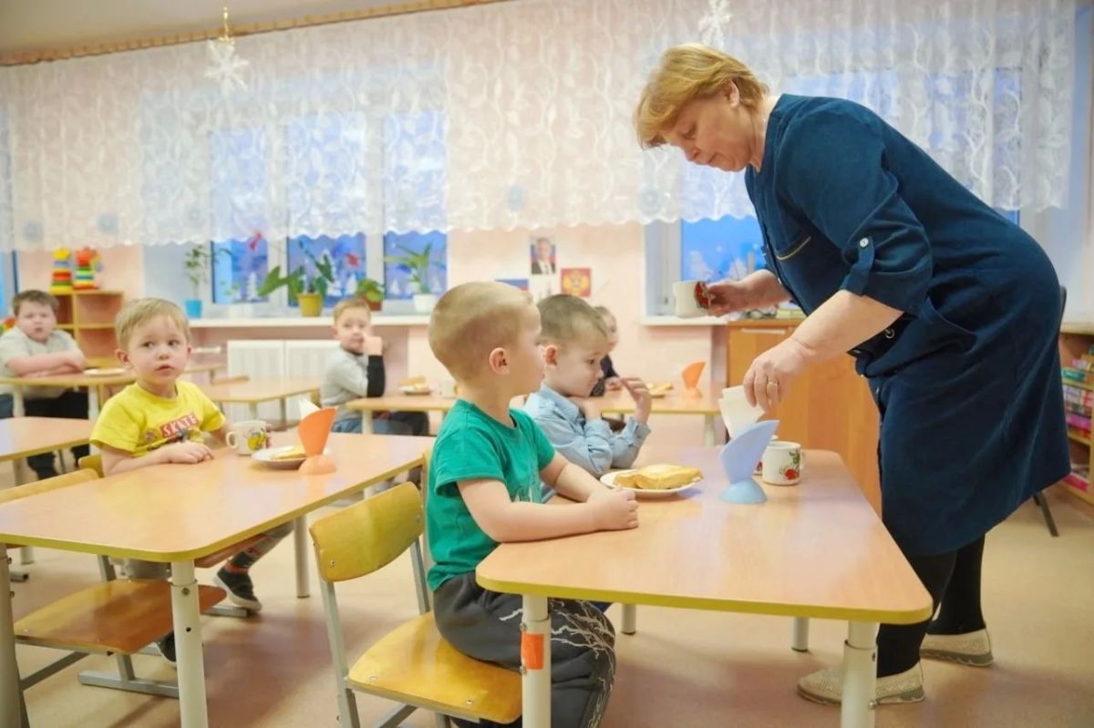 С Днем воспитателя и всех дошкольных работников! С Днем воспитателя и всех дошкольных работников!