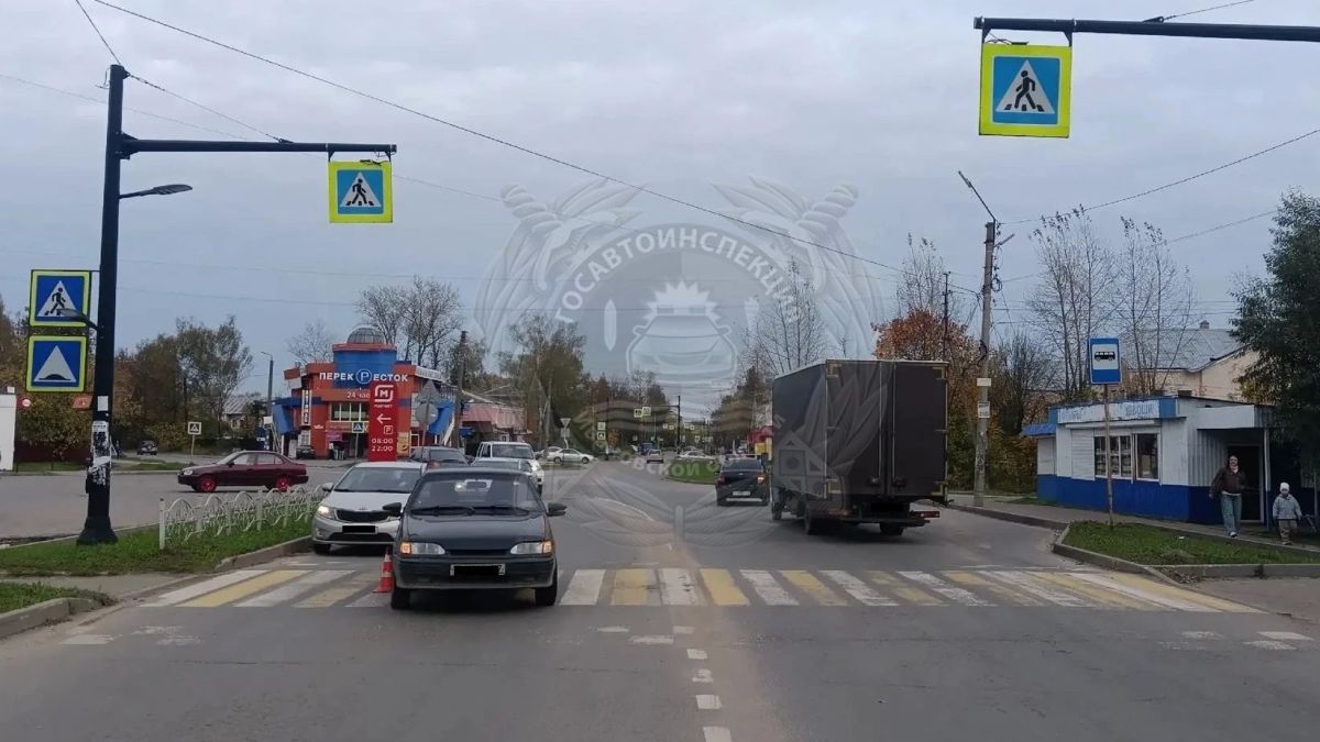 В Тейкове водитель сбил двух девочек