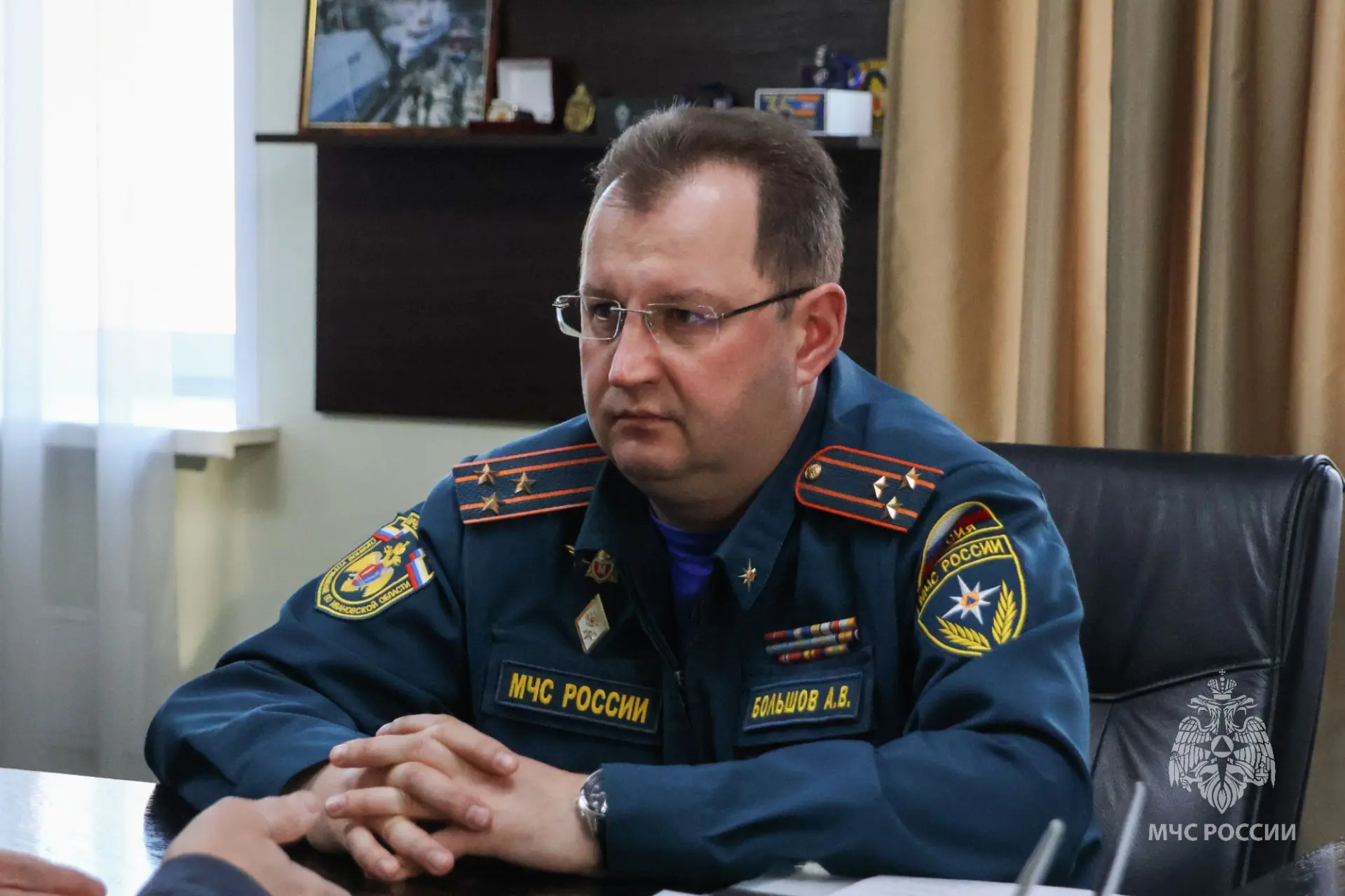 Здоровье сотрудников и пожарная безопасность: рабочая встреча в МЧС Иваново